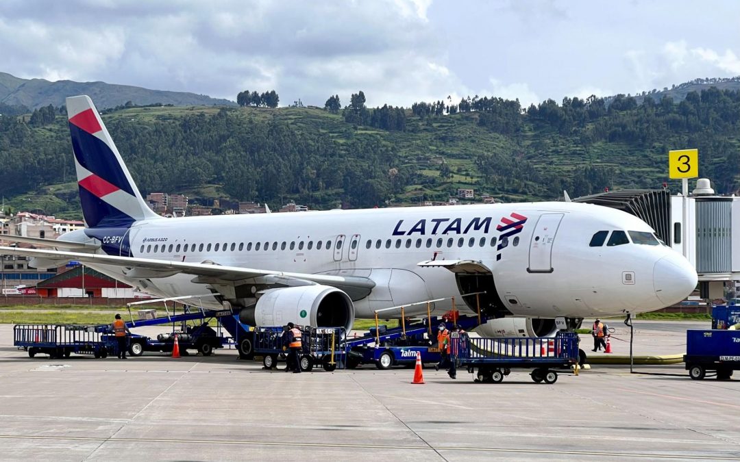 How To Earn LATAM Airlines Gold, Gold Plus, Platinum, Black and Black Signature Elite Status